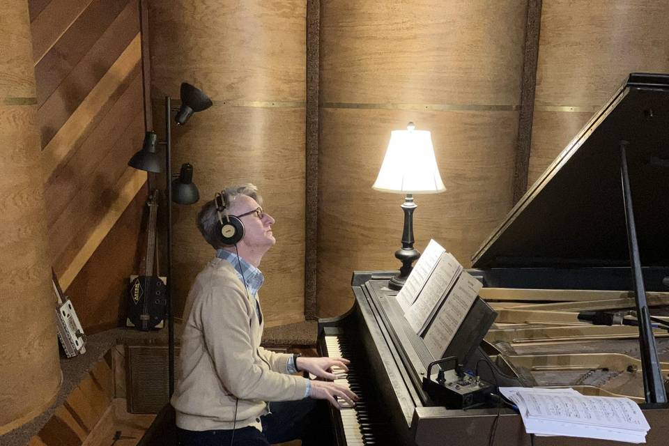 Recording session piano