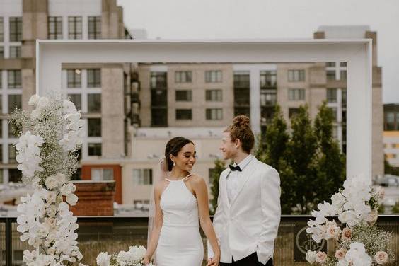 White frame arch