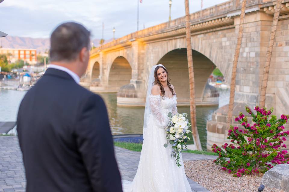 Bride and groom at shugrues