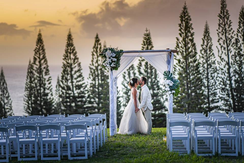 Molokai Lawn Ceremony