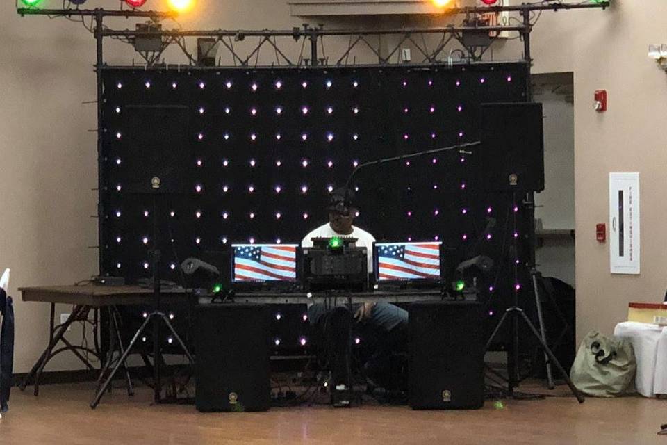 A+ Mobile DJ/KJ Services