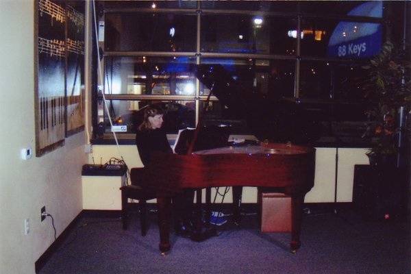 88 Keys Piano Martini Lounge