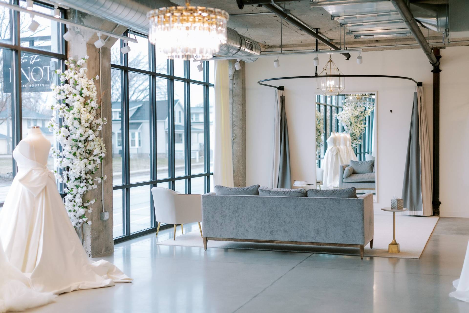Top Green Bay Wedding Dress Stores for Your Perfect Bridal Look