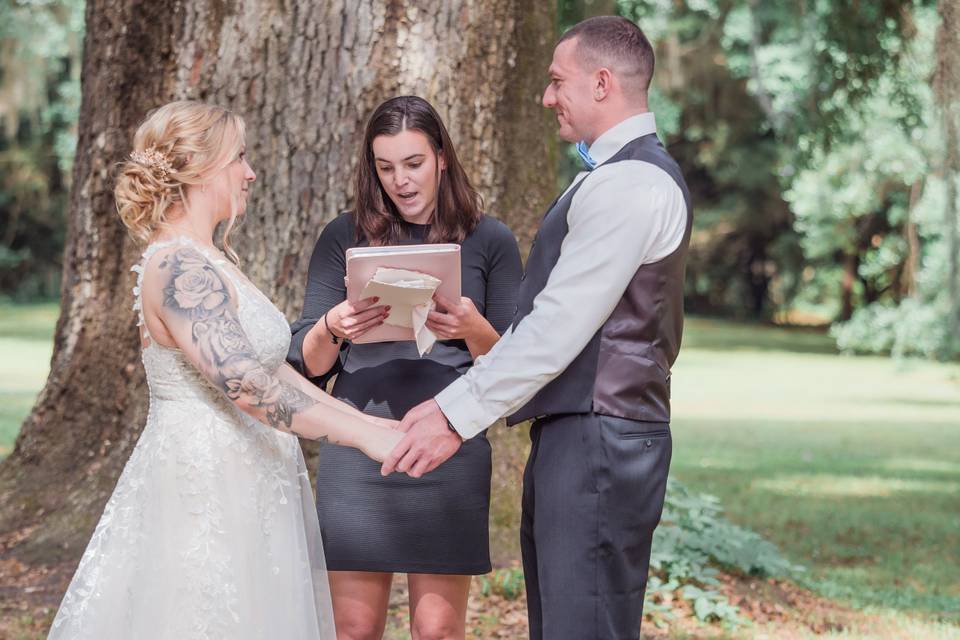 Elopement under the trees