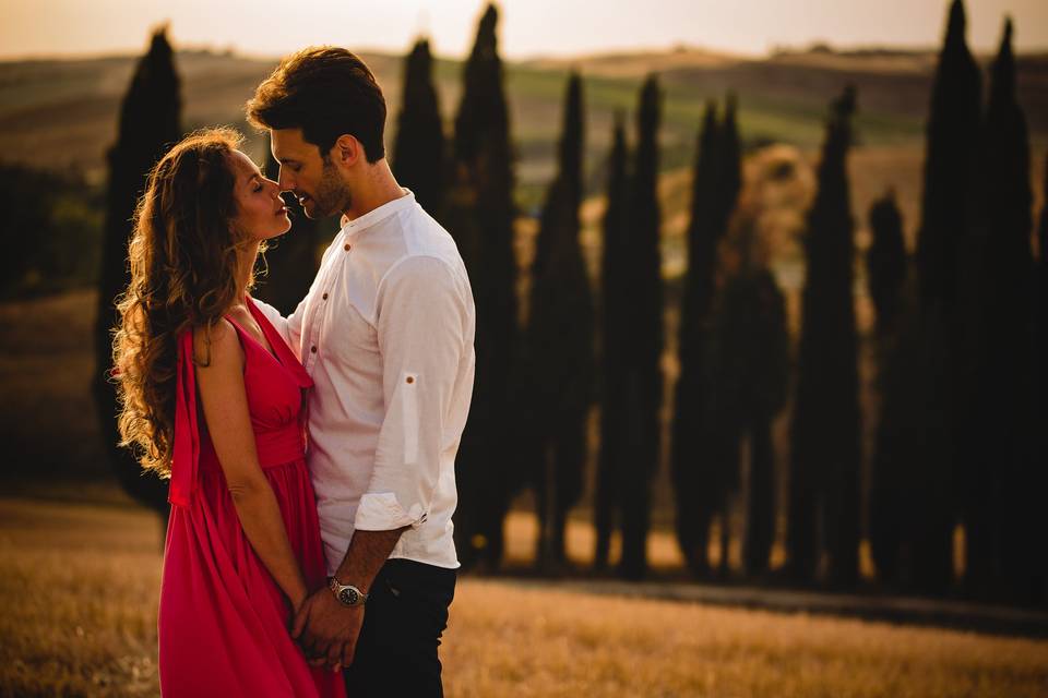 Tuscany-engagement-Val d'Orcia
