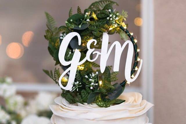 Ruffled Mini Wedding Cake