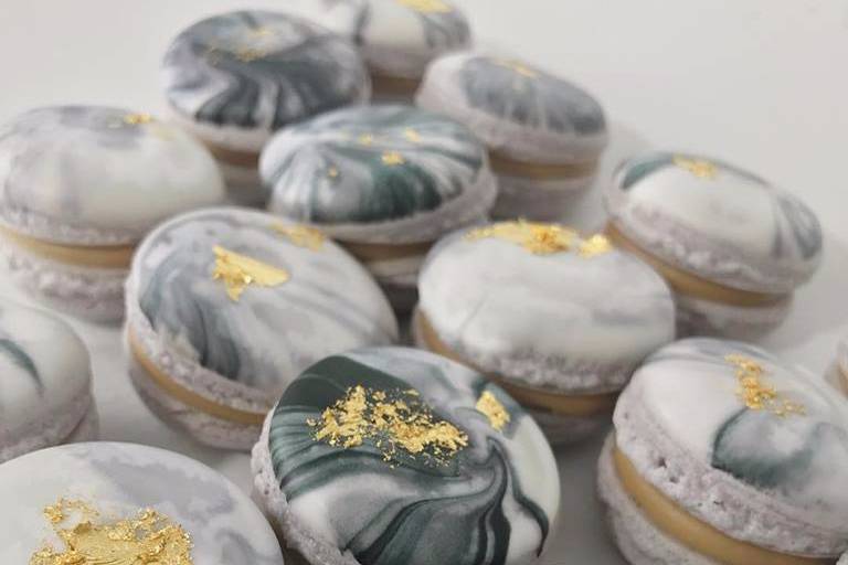 Marbled Macarons