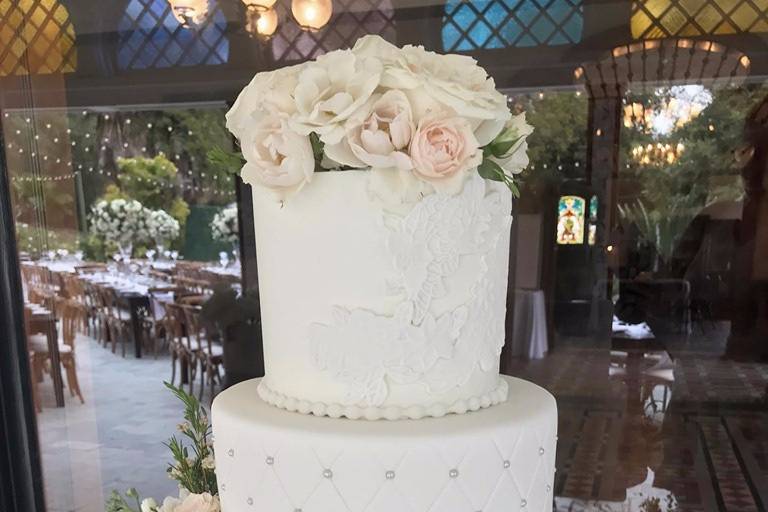 Lace & Beading Wedding Cake