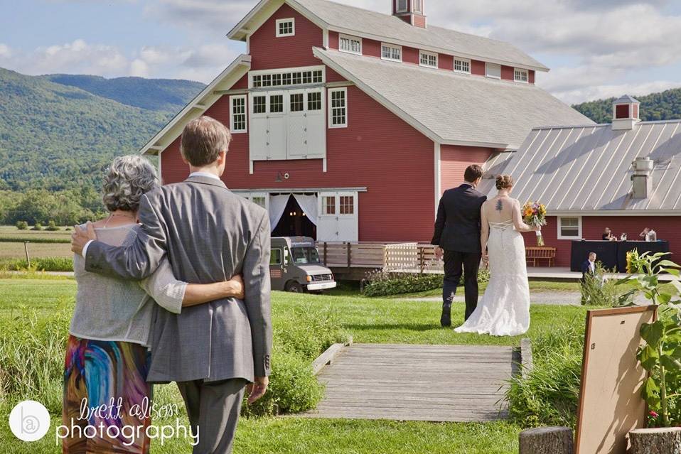 Monitor Barn Ceremony