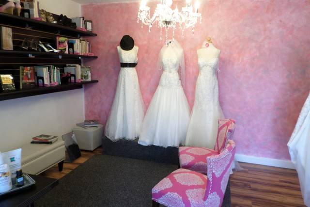 Something old something new best sale bridal boutique