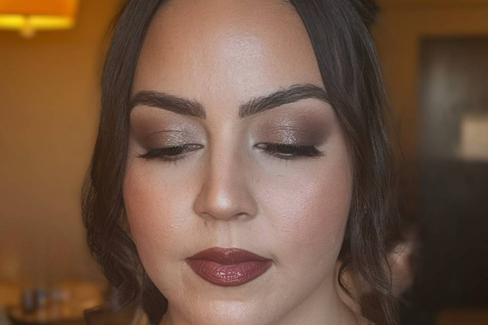 Smokey soft glam
