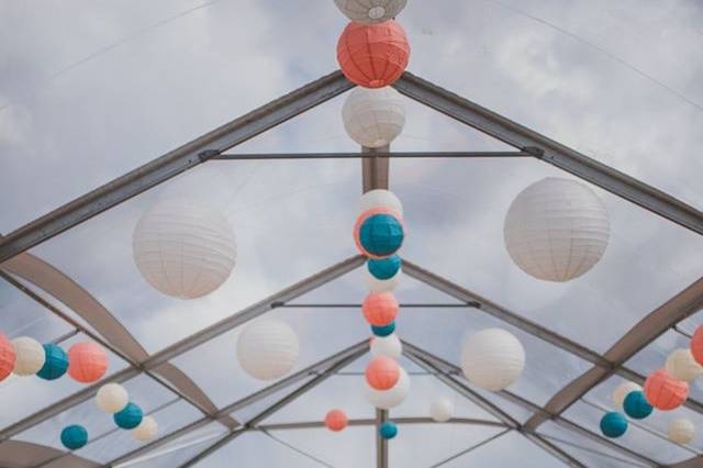 Clear top with Paper Lanterns