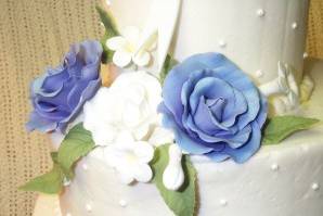 Fondant roses