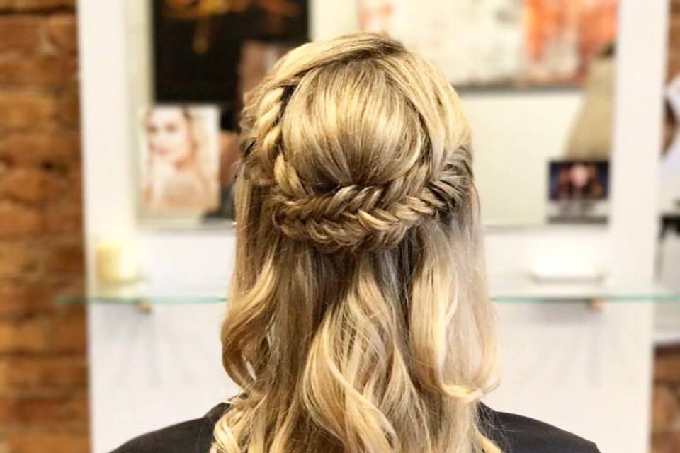 Mixology Salon Spa