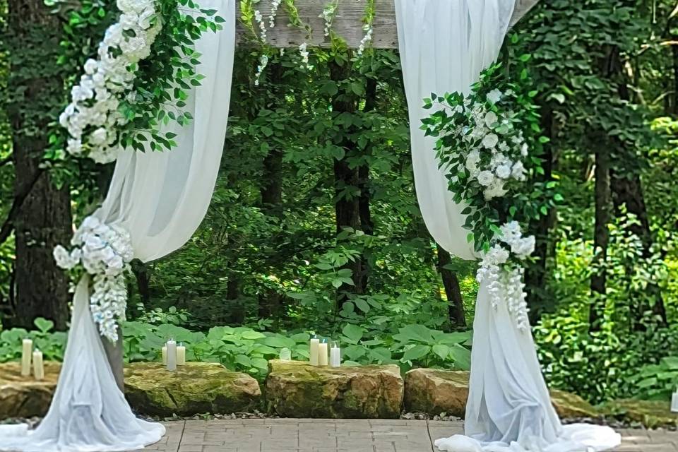 Outdoor ceremony