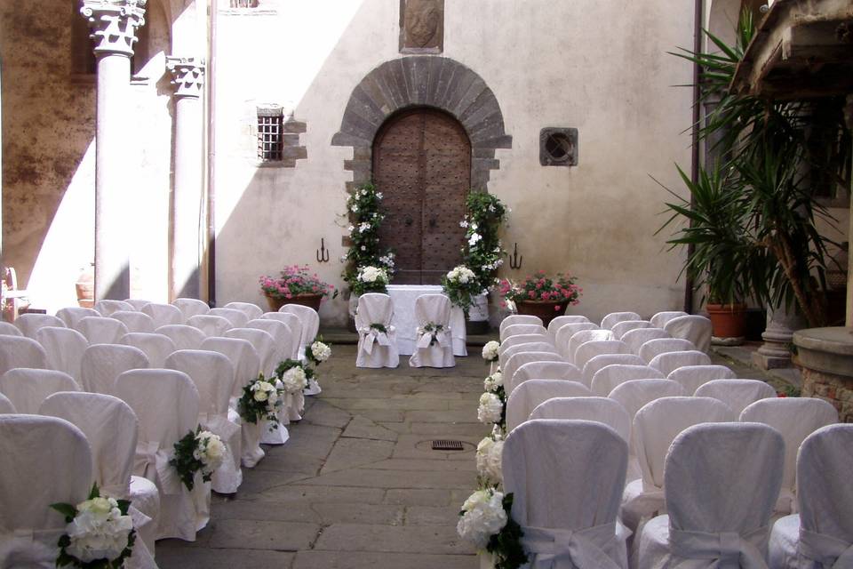 Ceremony in the courtyard