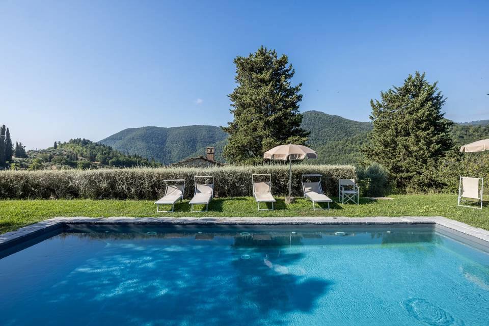 Pool pergola