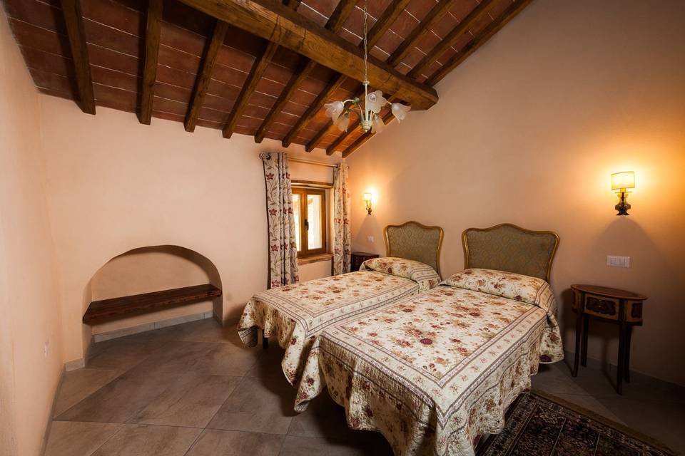 Bedroom in villa Pergola