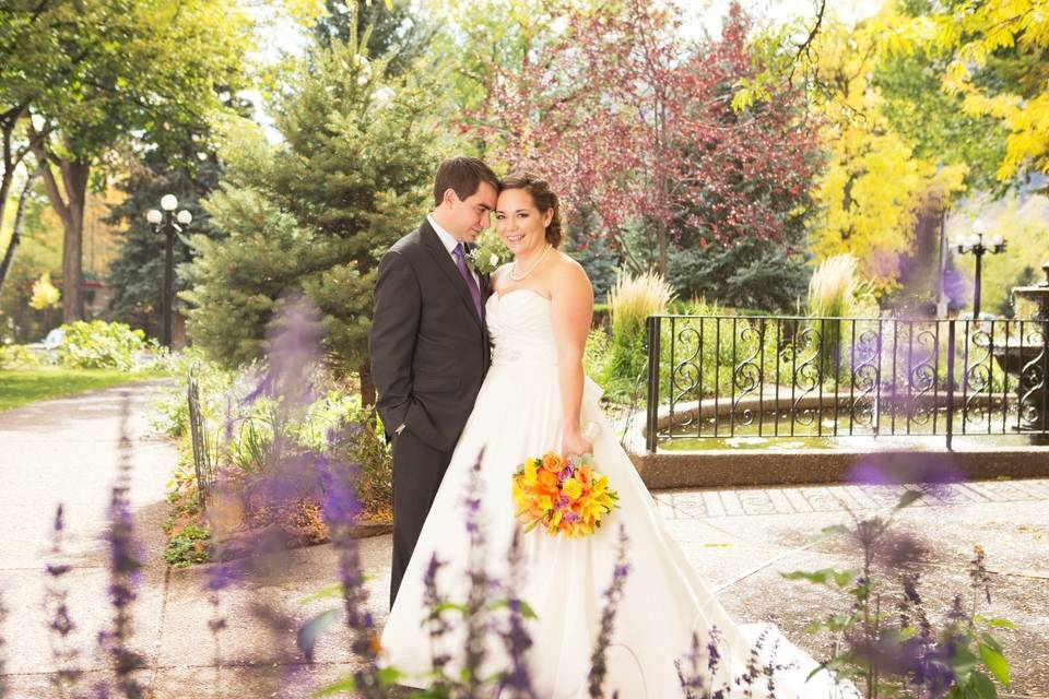 Courtyard couple