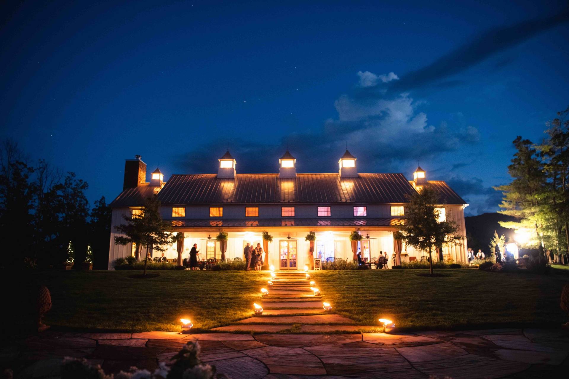 The Seclusion - Barn & Farm Weddings - Lexington, VA - WeddingWire