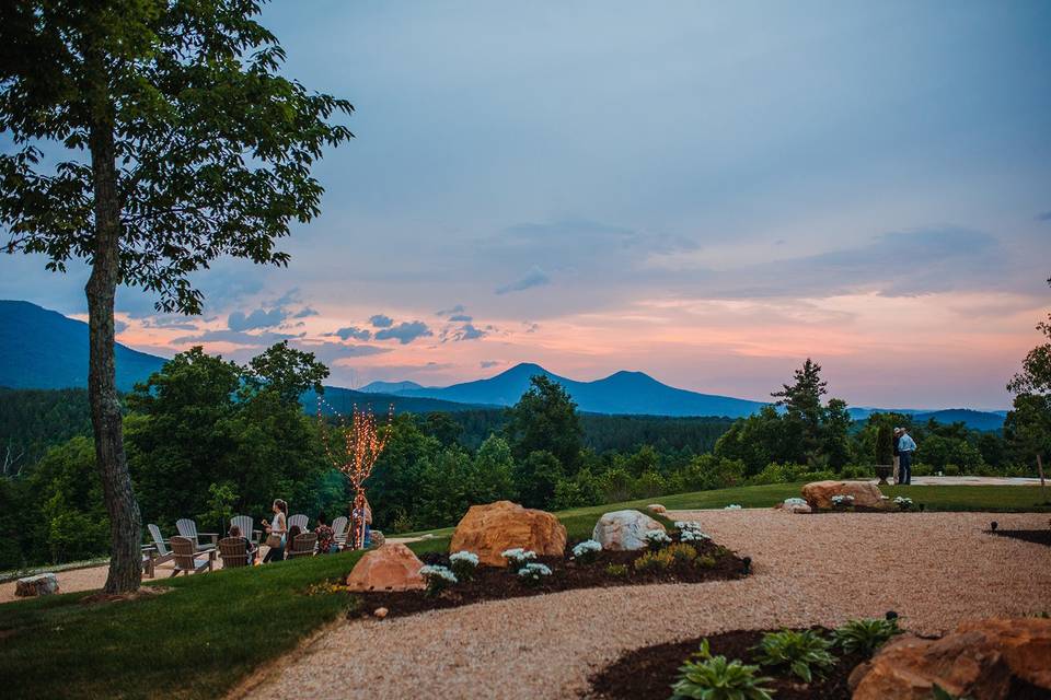 House Mtn. view at dusk