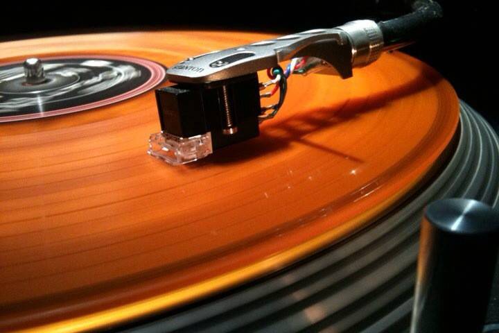 Vinyl record