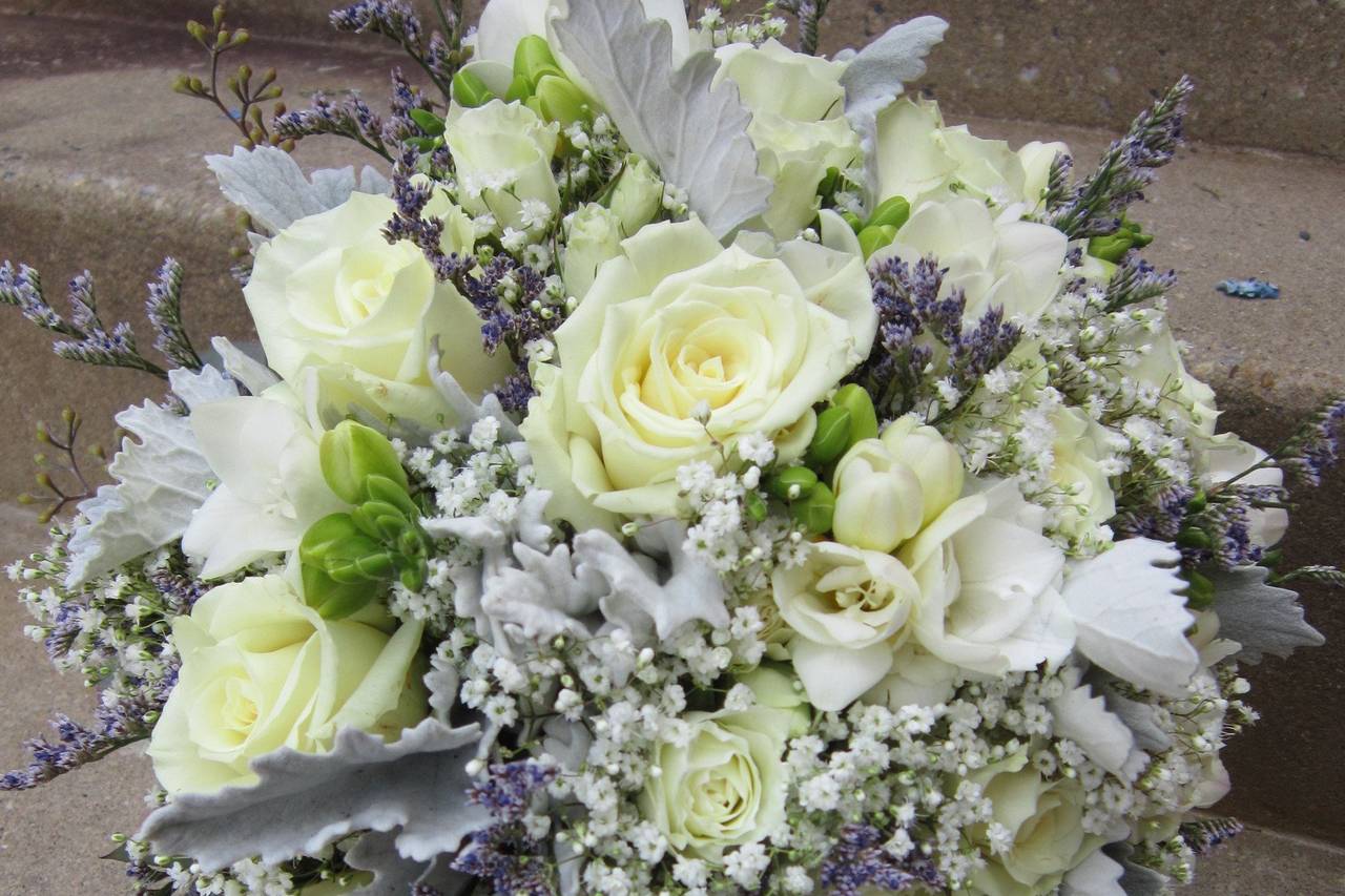 Blossom & Basket Boutique - Wedding Florists - Mount Airy, Md - Weddingwire