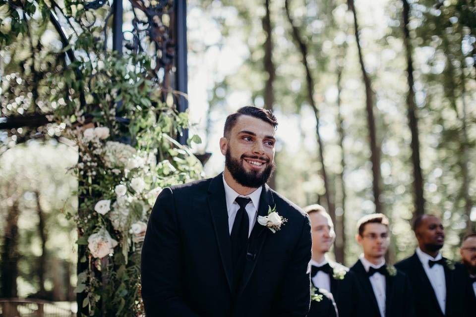 Groom at the altar - Katelyn Mikell Photography
