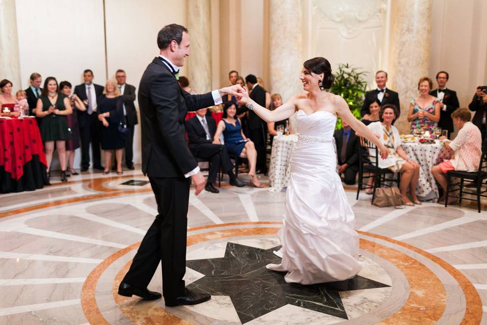 Newlyweds dancing