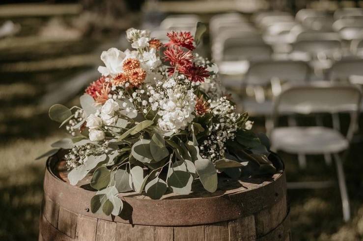 Floral details on barrel