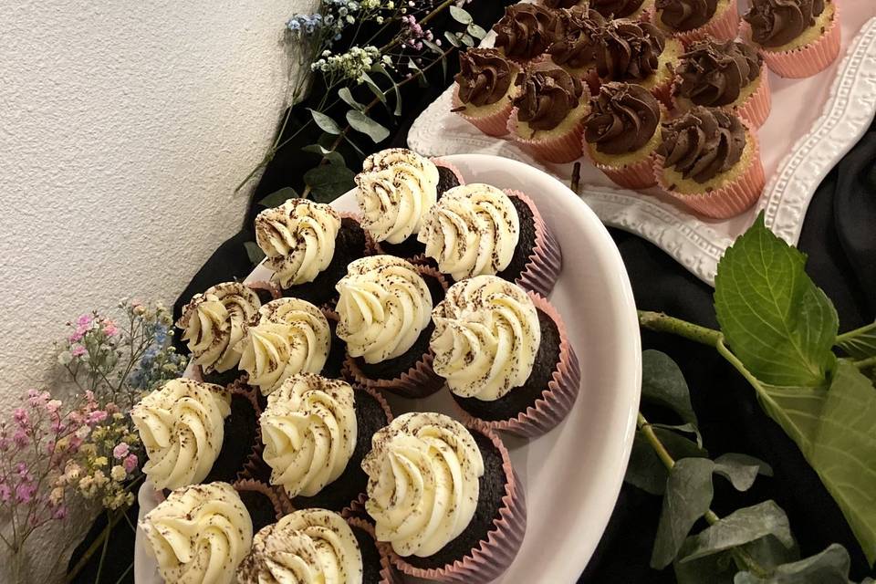 Dessert display