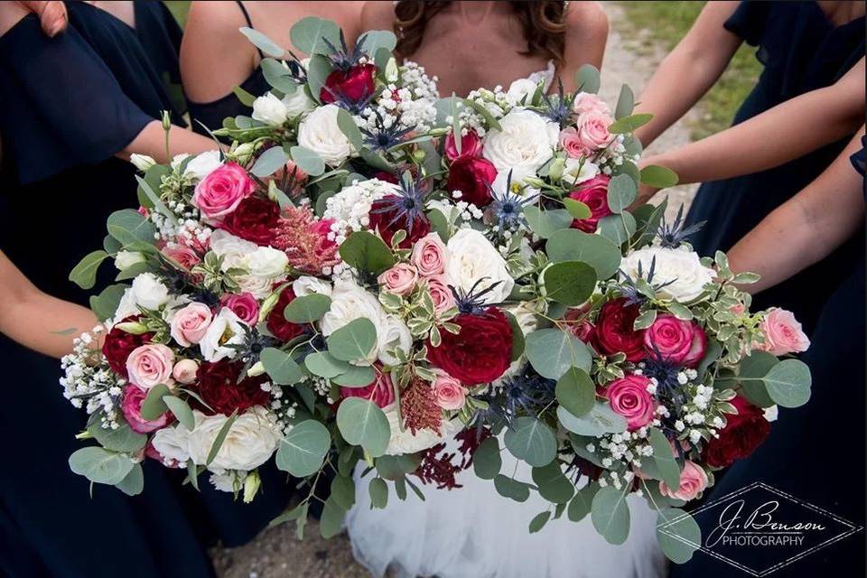 Rose Flowers and Gifts