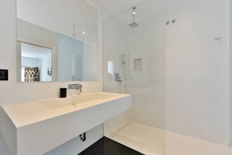 Modern Bathroom n.4