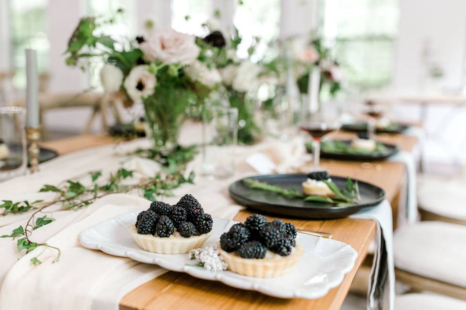 A delicious spread (Emma Farr Photography)