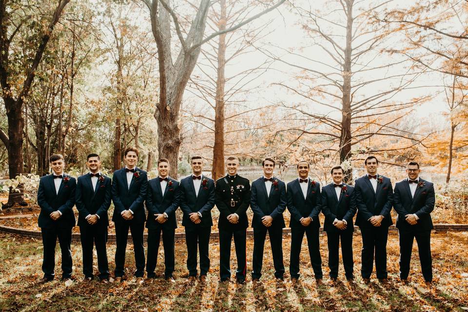 Groom and groomsmen | Photo credit: Lindsey Paradiso | Date: November