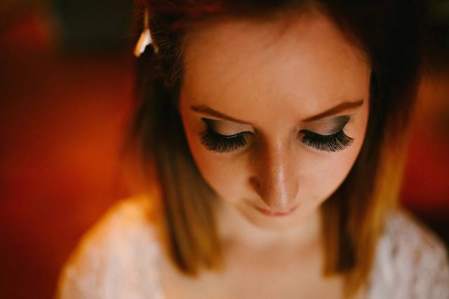 Eye shadow