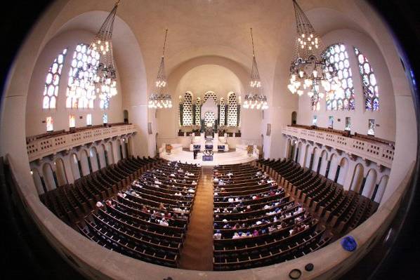 Temple Emanu-El