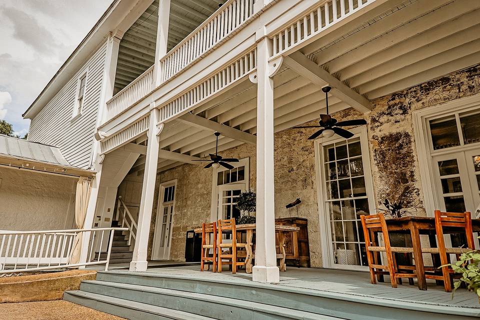 Courtyard Porch