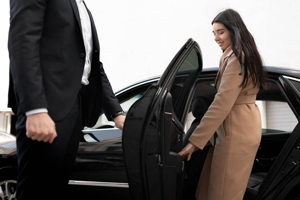 Eroc's Limo Services