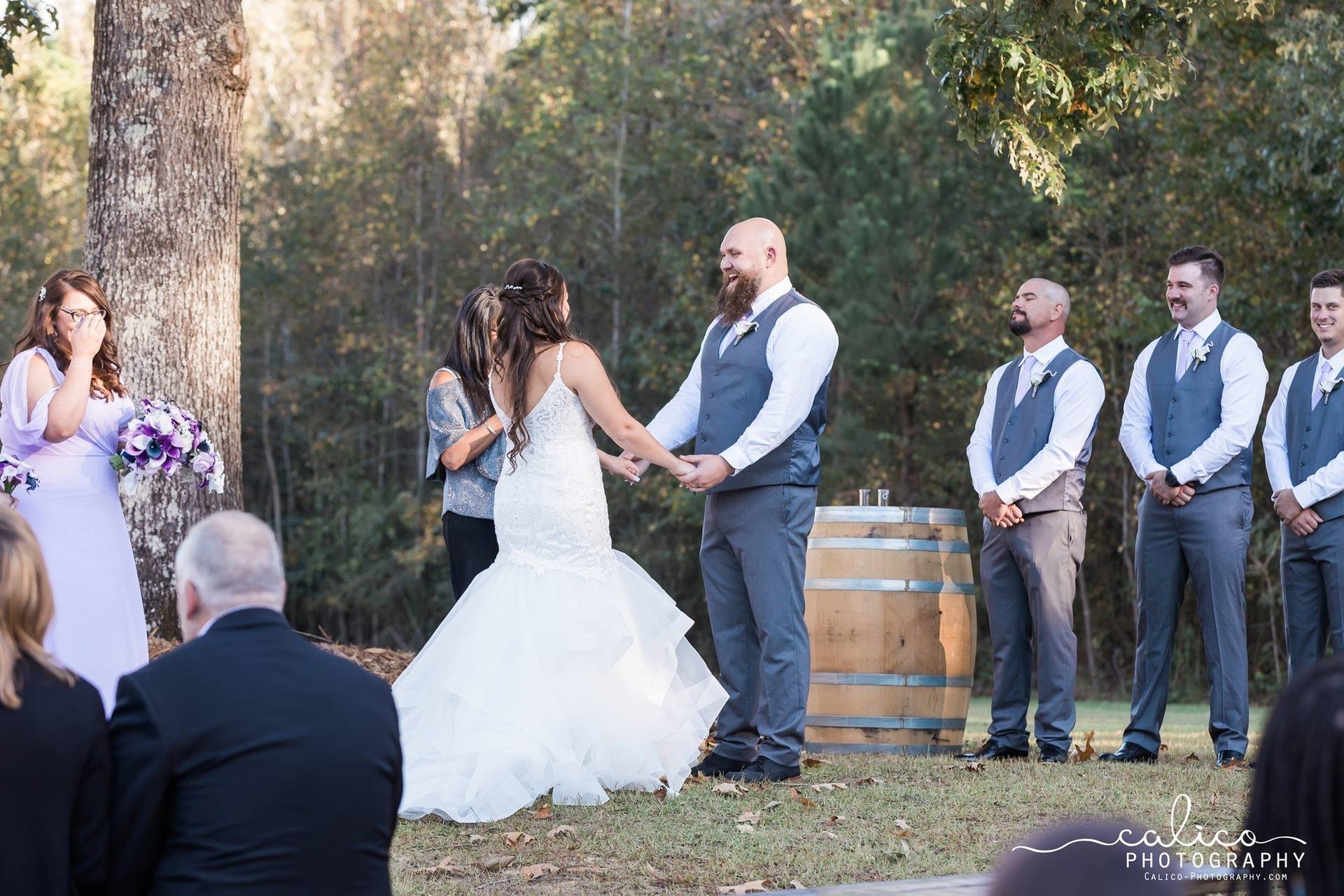 The Venue At West Creek Barn Farm Weddings Batesburg Sc