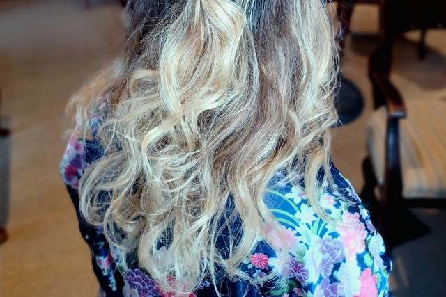 Half back loose Curls