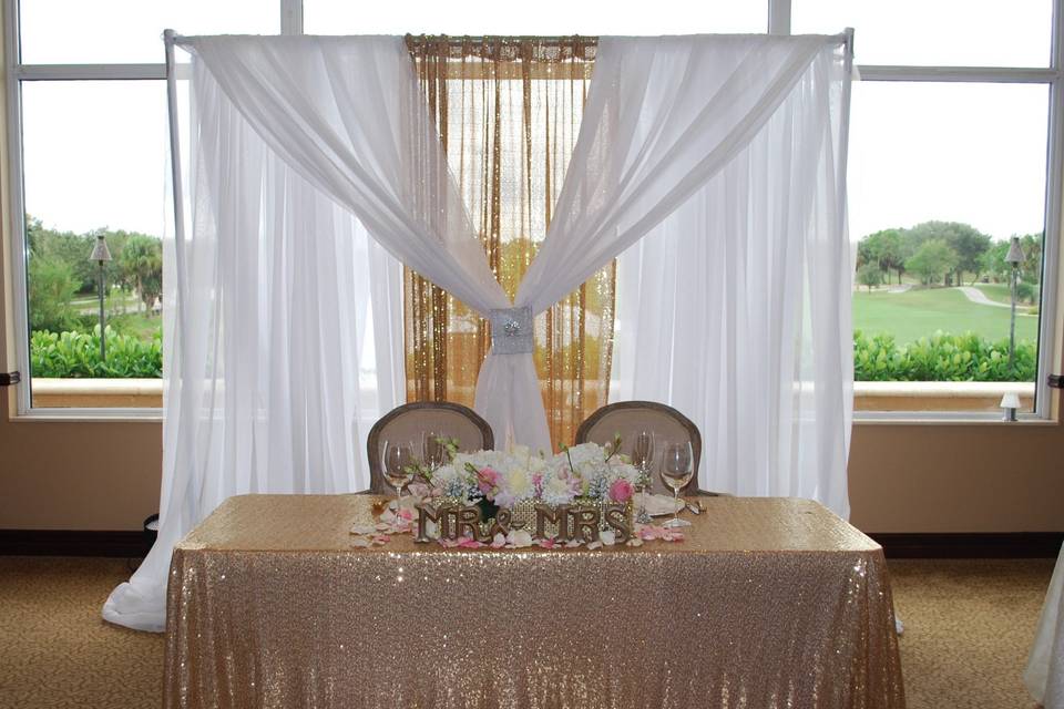 Sweetheart Table