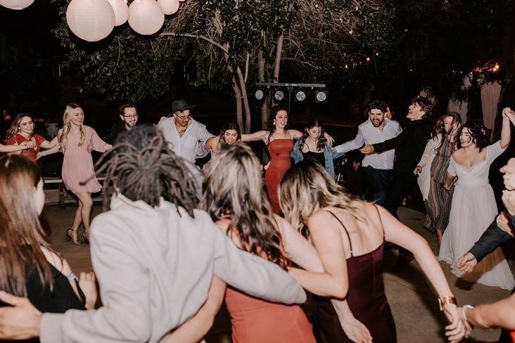 Group dances are the best!