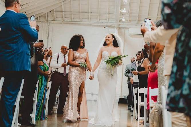 Bride and her mom