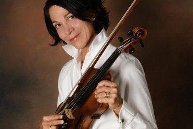 Laurie Vodnoy-Wright violinist