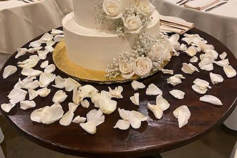 Wedding cake flowers