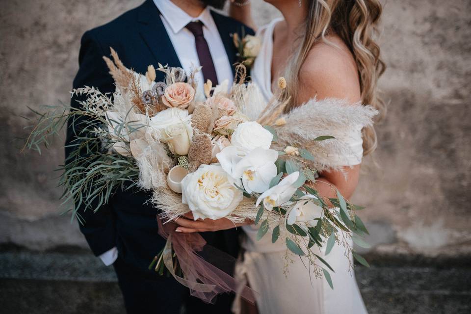 Couple with flowers