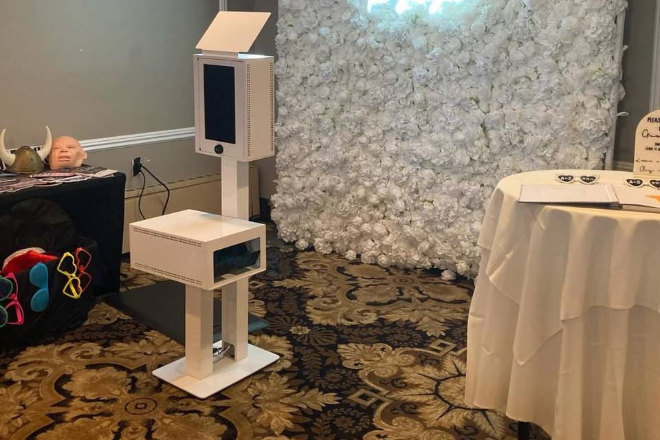 Photo Booth Flower Wall