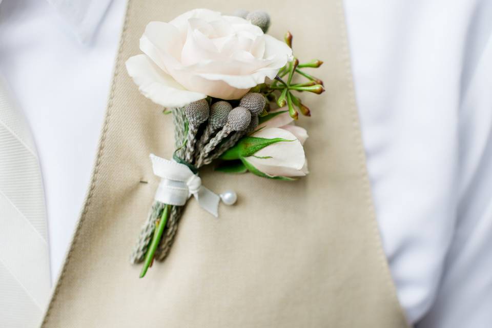 White boutonniere