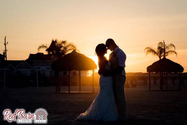 Red Barn Wedding Studio